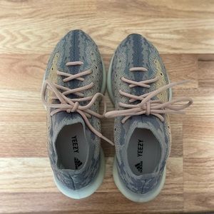 Yeezy Women's Shoes in Gray and Tan